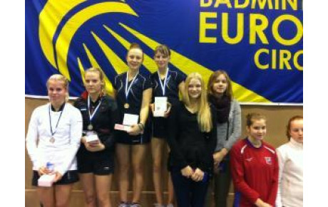 Finlande juniors:victoire en doubles dames